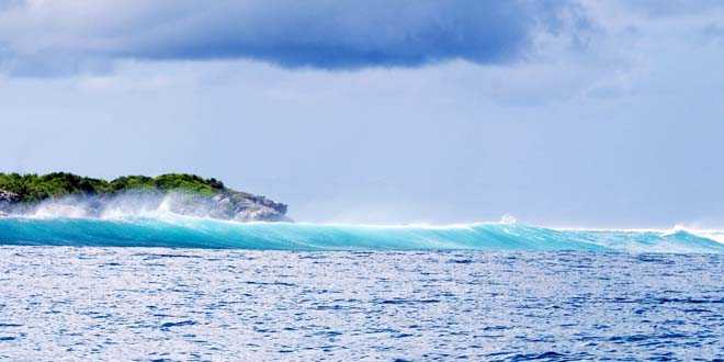 Pantai di pulau Raijua