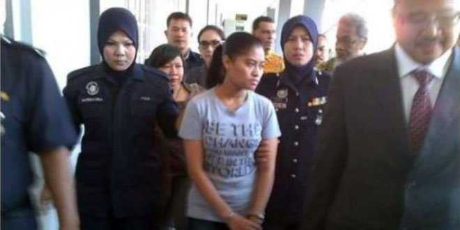 Wilfrida Soik saat digiring ke persidangan (ist)