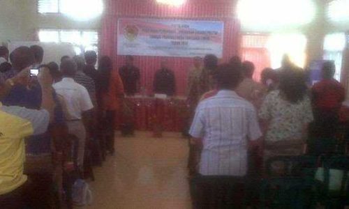 Peserta penyuluhan peraturan perundang undangan bidang politik tingkat propinsi Nusa Tenggara Timur tahun 2014 di hotel Paradiso Atambua (foto: felixali)