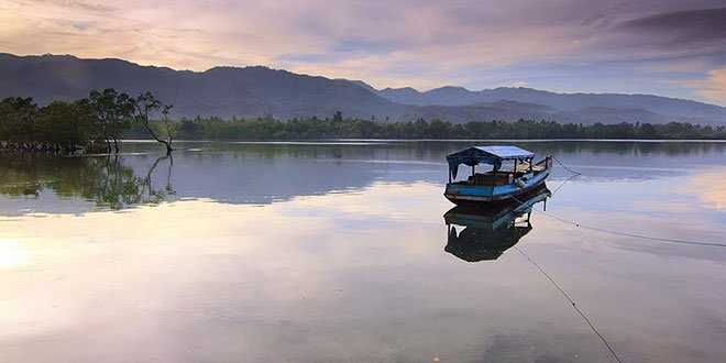 Pemandangan di pantai Kadelang Alor Timur (ist)