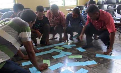 Peserta sedang melatih keterampilan (foto: masankian)