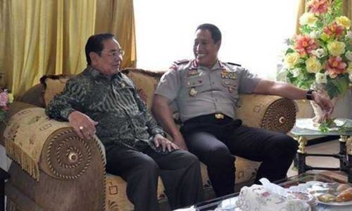 I.A. Medah saat bertemu dengan Kapolda NTT beberapa saat lalu (humaspoldantt)
