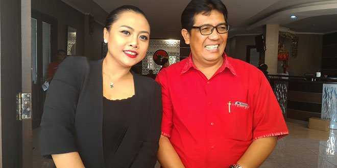 Bupati Eka Wiryastuti (foto: Triwidiyanti Kresia)