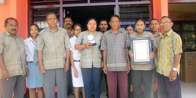 Foto : Karyawan dan managaer KPRI Usaha Jayav (foto: masankian)