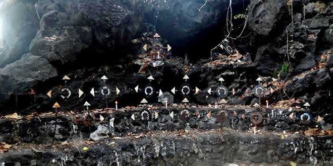 Lokasi pekuburan missal Korban Tragedi KM. Sahabat II di Selat watowoko (foto: berelanan)