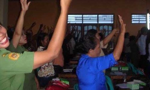 Peserta Bimtek Publikasi Ilmiah yang diselenggarakan AGUPENA NTT (foto: sipritua)