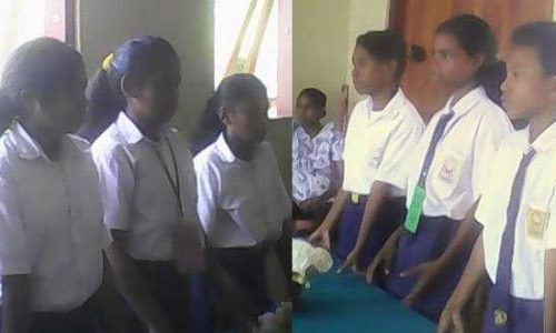 Foto: Kegiatan debat dalam mengisi bulan bahasa dan sumpah pemuda di Satap Riangpuho (foto: jemmypaun)