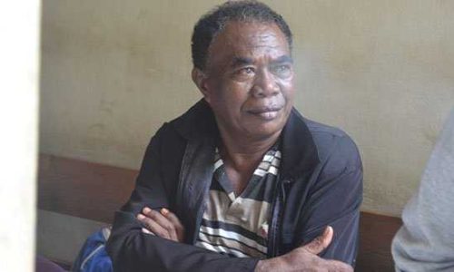 Foto : Goris D Krova saat ditemui di polres Lembata (foto: sandrowangak)